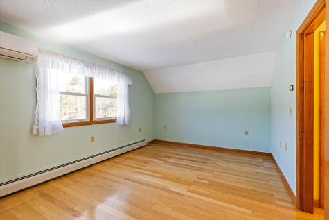 9 Snug Harbor Road Belgrade ME 04917