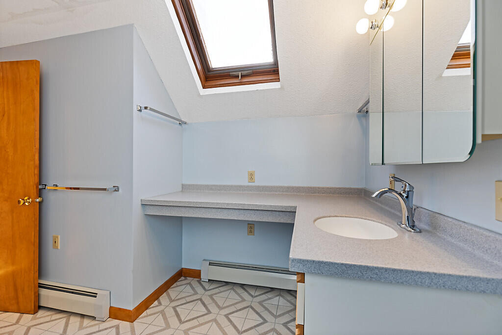 9 Snug Harbor Road Belgrade ME 04917