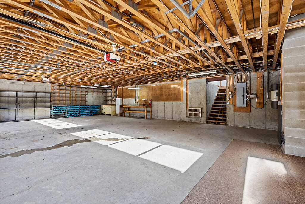 9 Snug Harbor Road Belgrade ME 04917