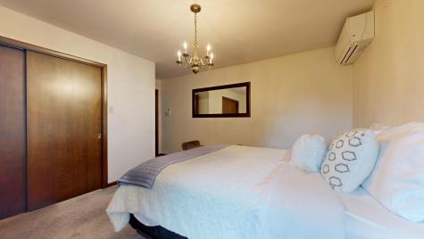 34 Pineland Street Lewiston ME 04240
