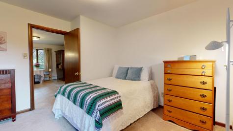 34 Pineland Street Lewiston ME 04240