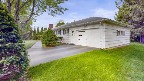 34 Pineland Street Lewiston ME 04240