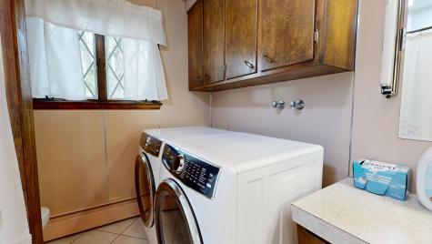 34 Pineland Street Lewiston ME 04240