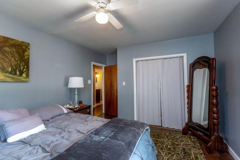 38 Louise Street Auburn ME 04210