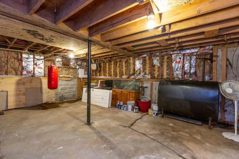 38 Louise Street Auburn ME 04210