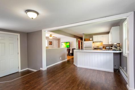 38 Louise Street Auburn ME 04210