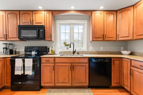 21 Southridge Drive Standish ME 04084