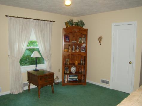 44 Dawes Avenue Auburn ME 04210