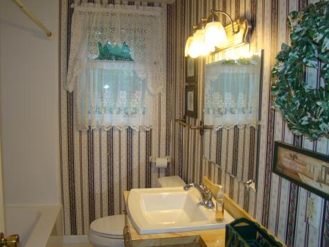 44 Dawes Avenue Auburn ME 04210