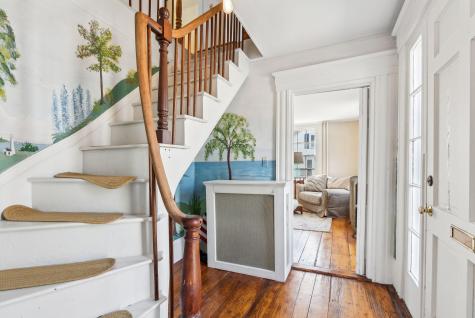 62 W Elm Street Yarmouth ME 04096