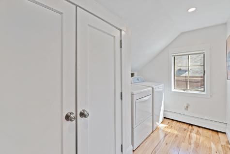 62 W Elm Street Yarmouth ME 04096