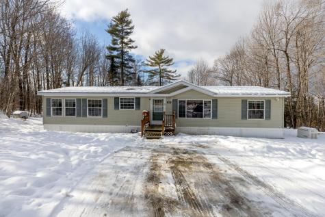 3036 Ohio Street Glenburn ME 04401