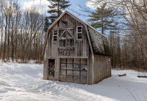 3036 Ohio Street Glenburn ME 04401