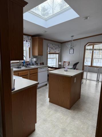 3036 Ohio Street Glenburn ME 04401