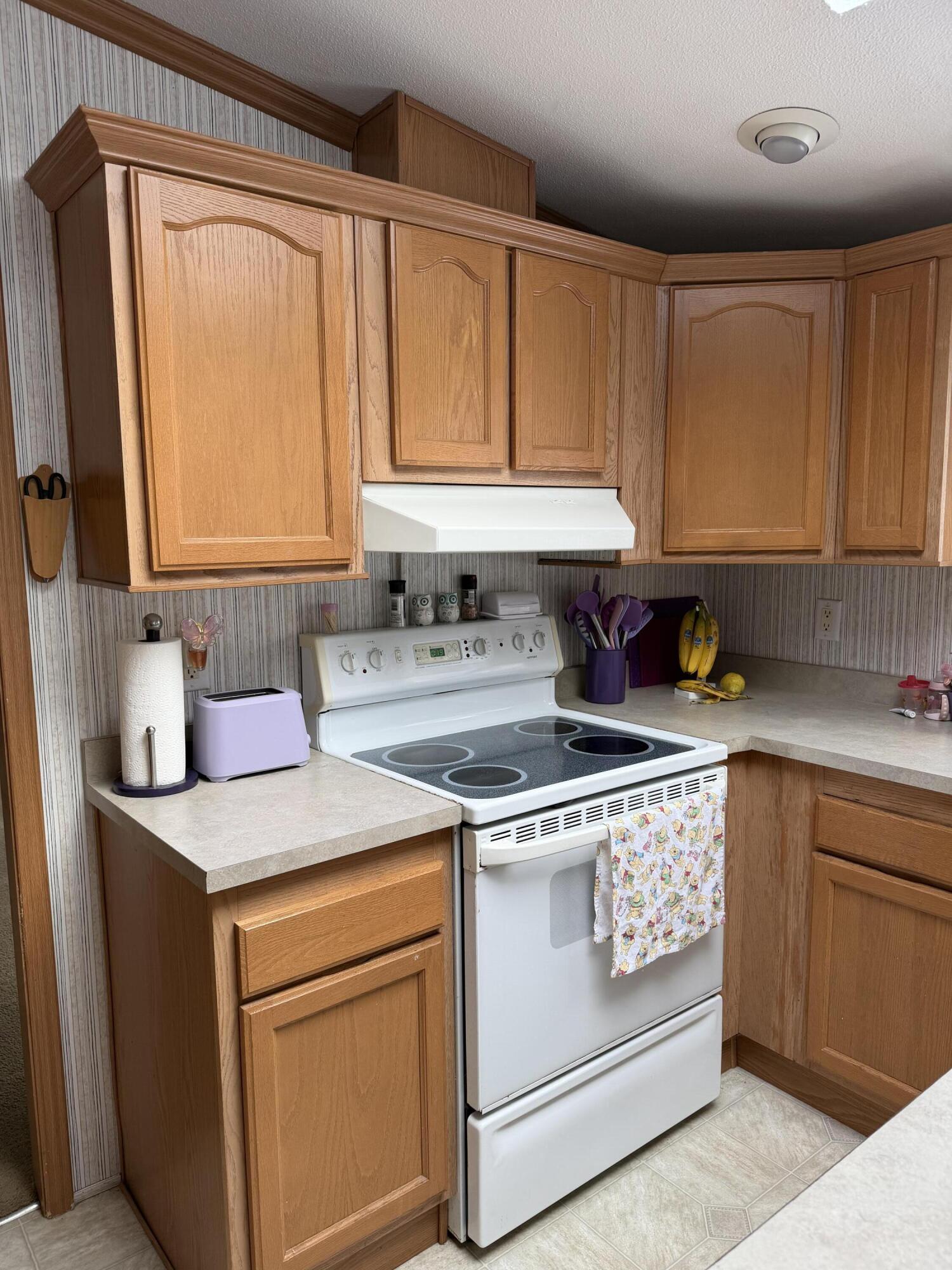 3036 Ohio Street Glenburn ME 04401