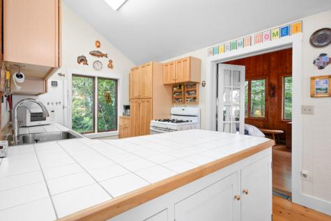 9 Broad Reach Road Chebeague Island ME 04017