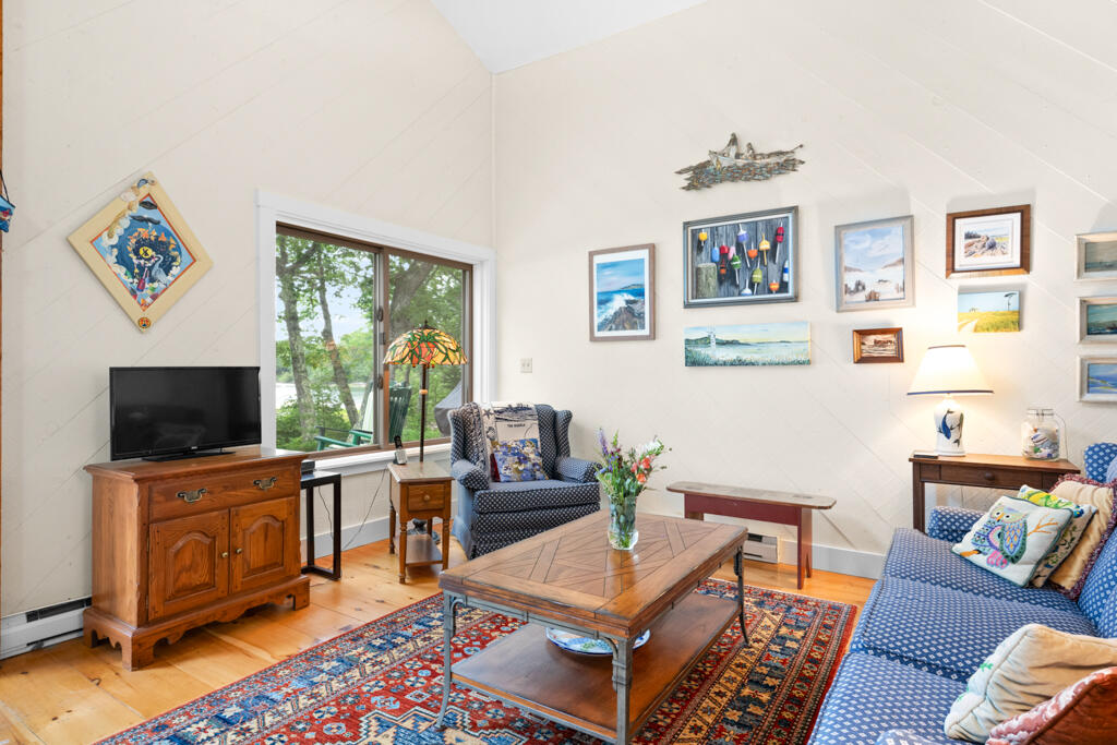 9 Broad Reach Road Chebeague Island ME 04017