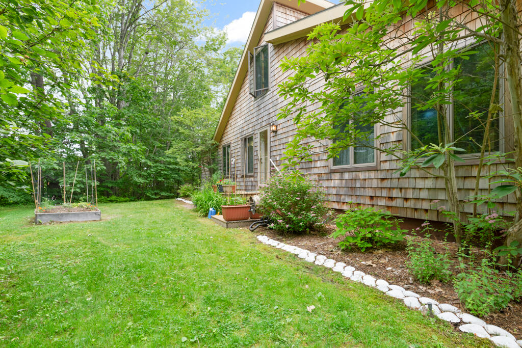 9 Broad Reach Road Chebeague Island ME 04017