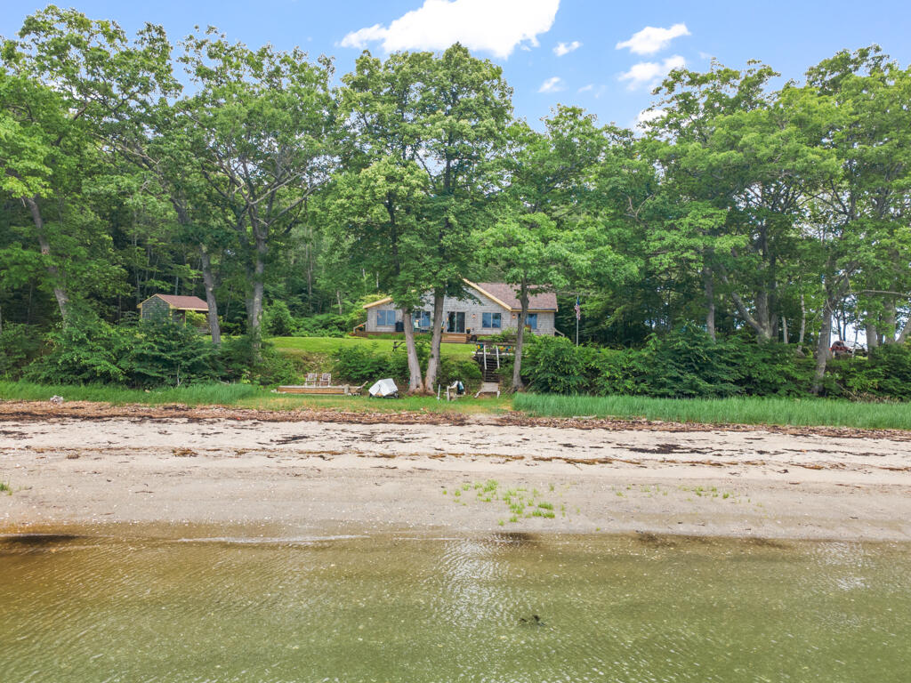 9 Broad Reach Road Chebeague Island ME 04017