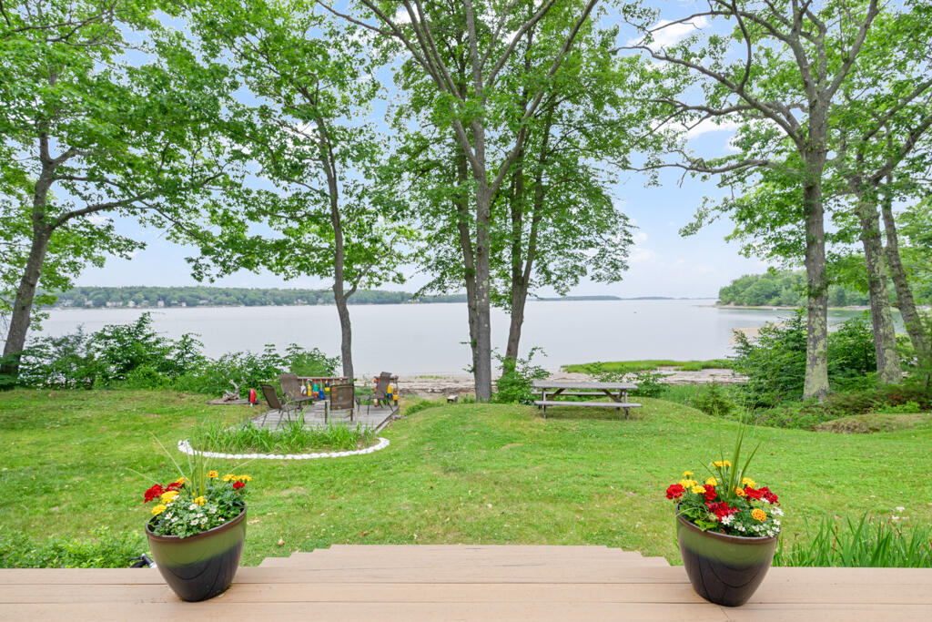 9 Broad Reach Road Chebeague Island ME 04017