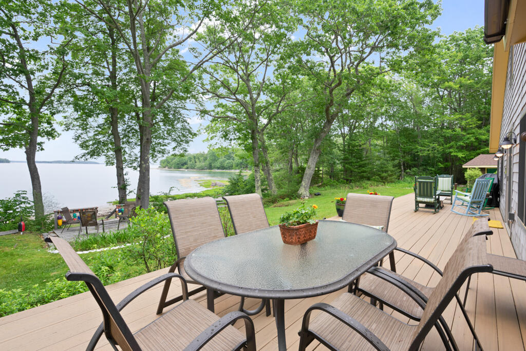 9 Broad Reach Road Chebeague Island ME 04017