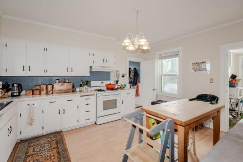 32 Melbourne Street Portland ME 04101