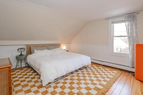 32 Melbourne Street Portland ME 04101