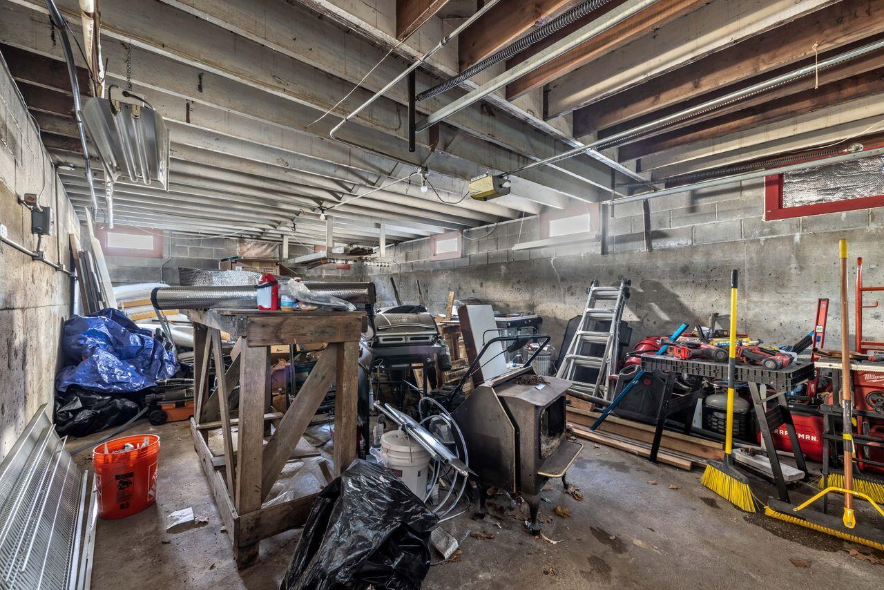 448 N River Road Auburn ME 04210