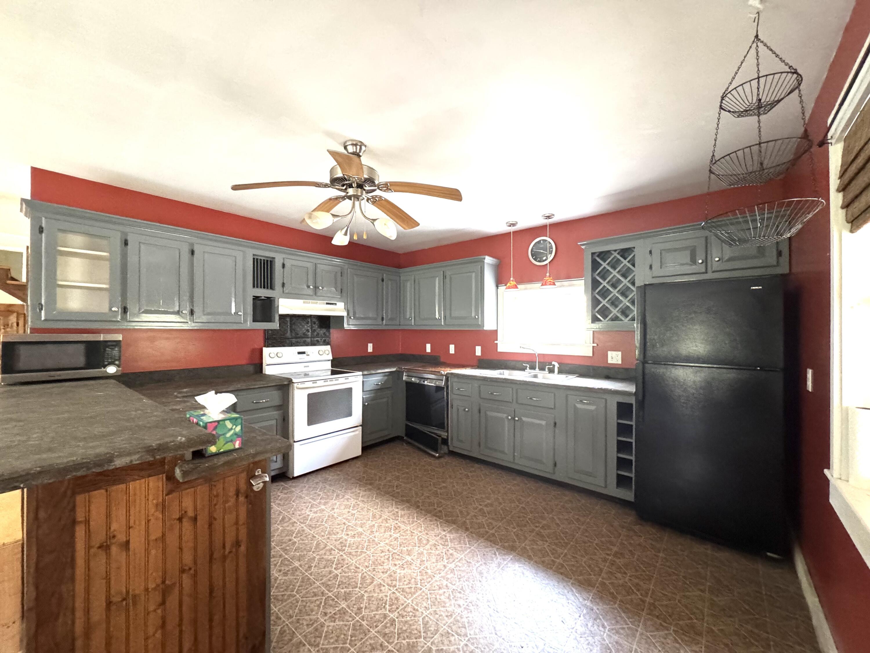 239 N Dexter Road Parkman ME 04443