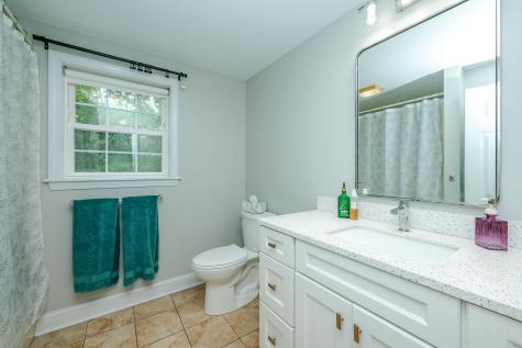 19 Alexander Drive Biddeford ME 04005