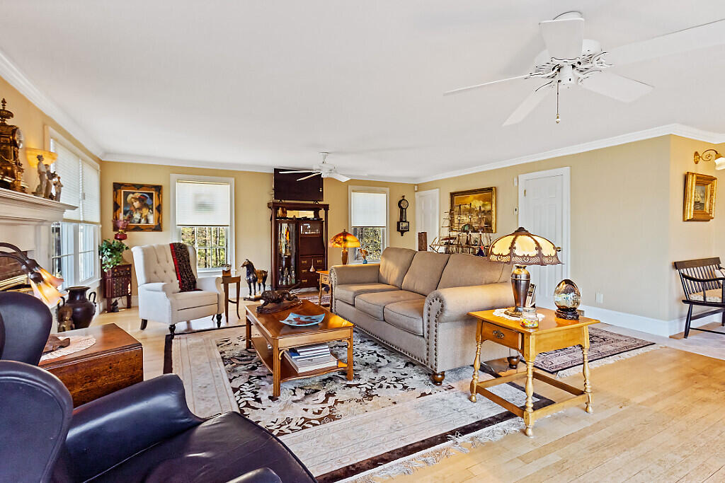 251 Cedar Grove Road Dresden ME 04342
