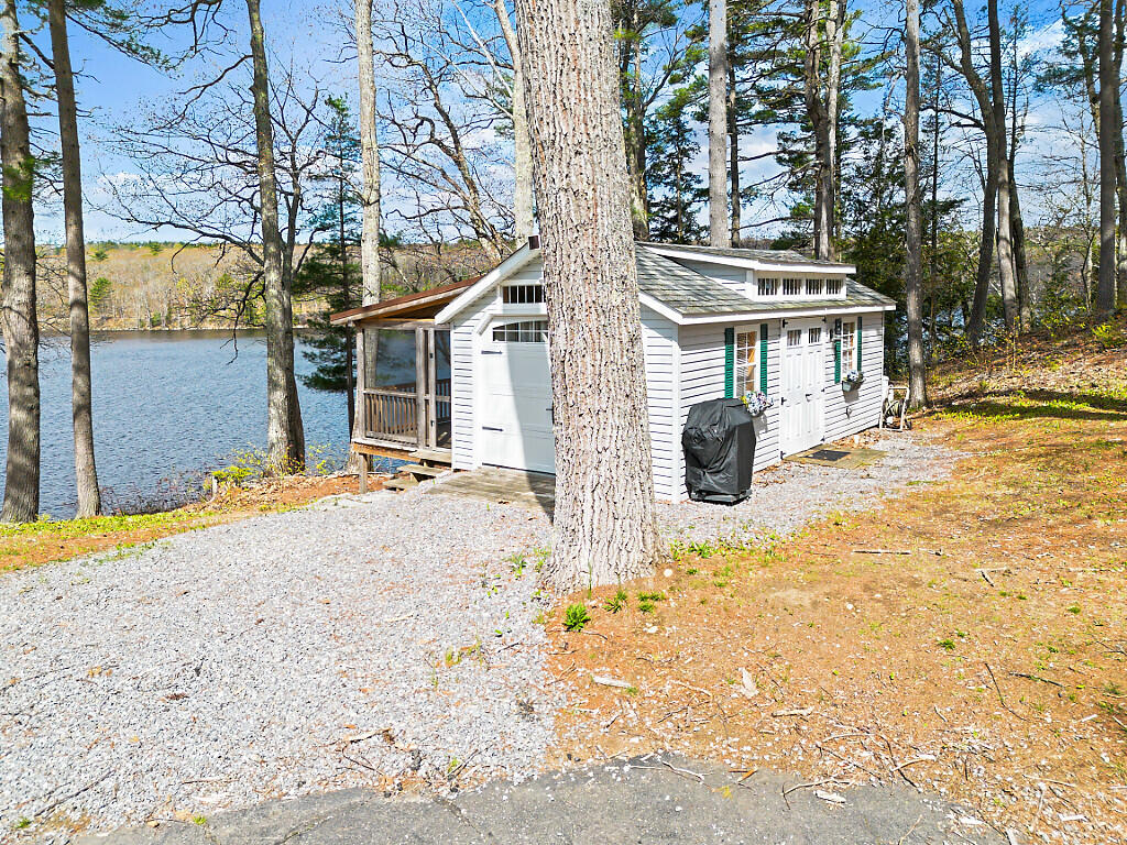 251 Cedar Grove Road Dresden ME 04342