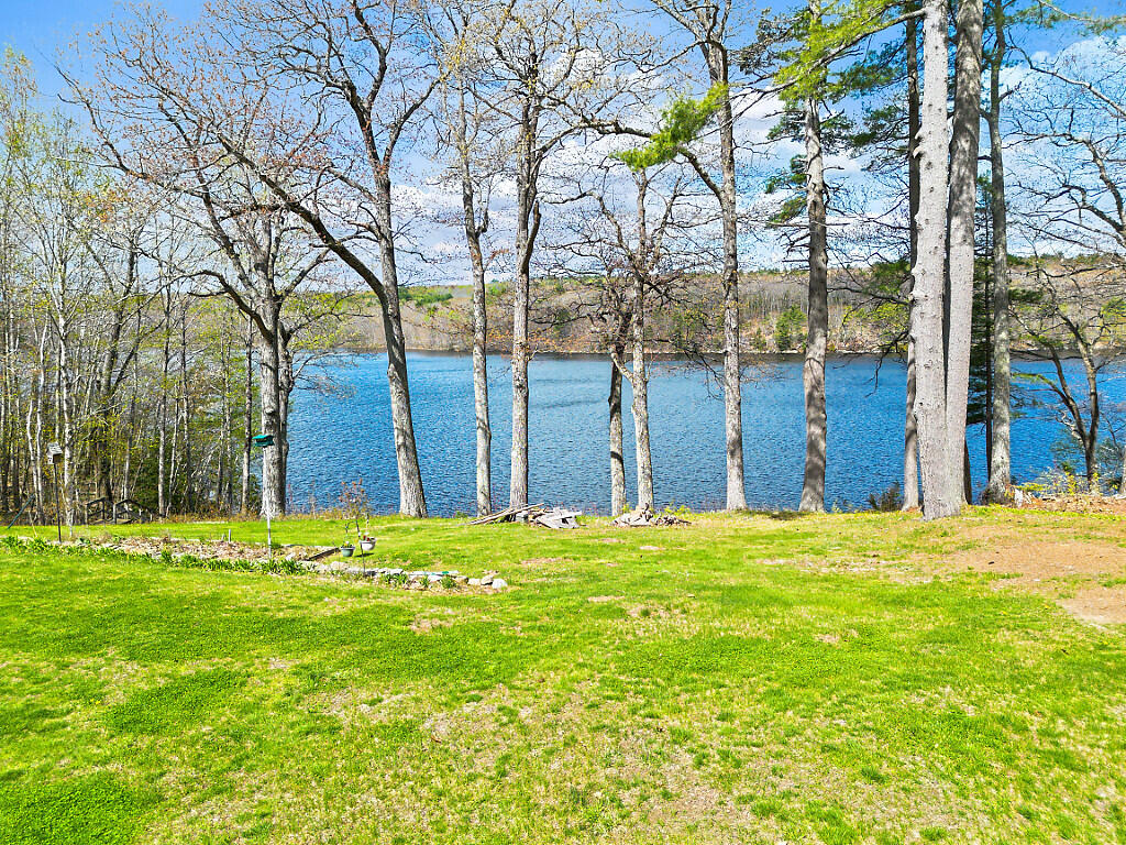 251 Cedar Grove Road Dresden ME 04342