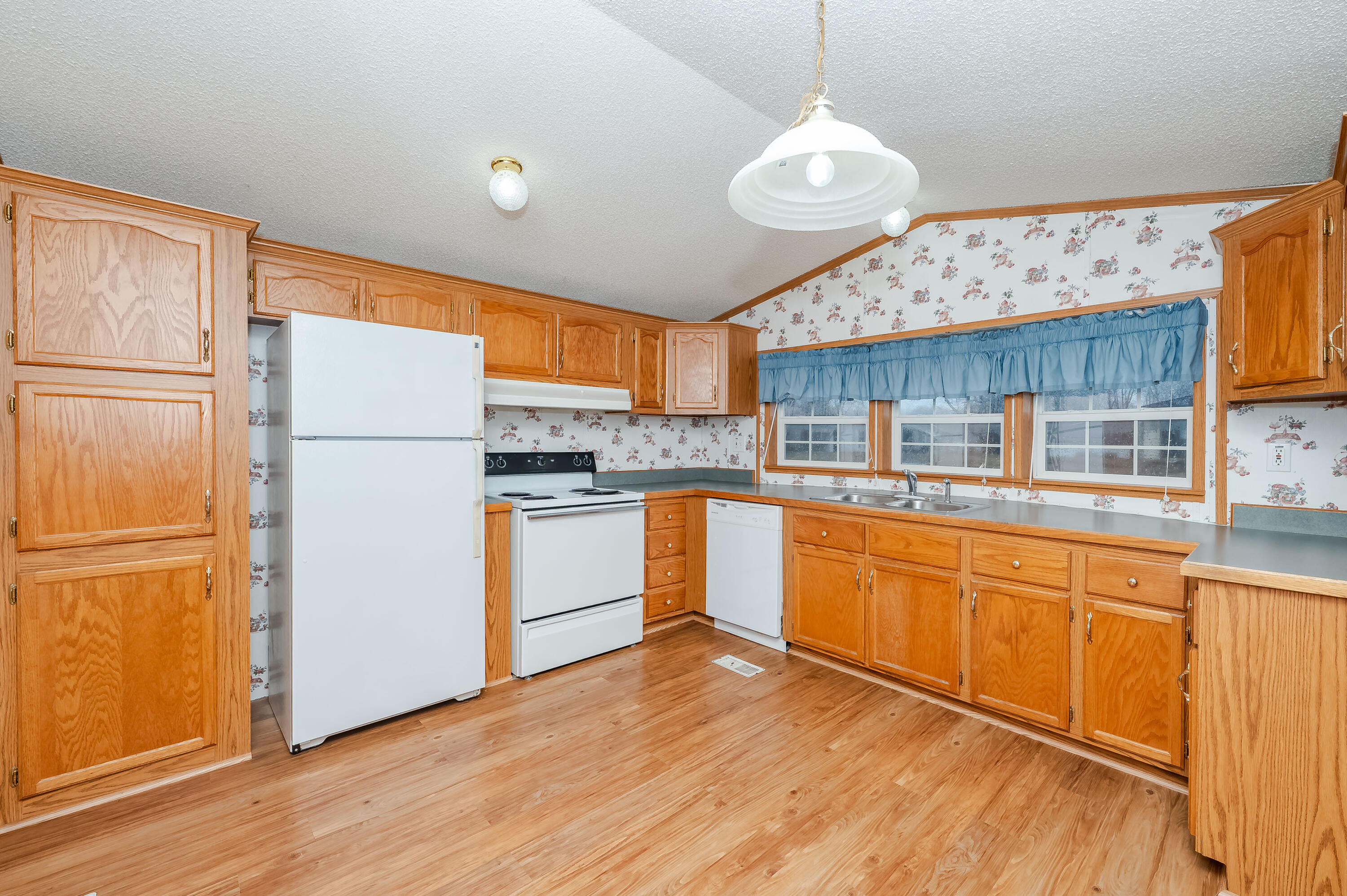 53 Blackberry Place Kittery ME 03904