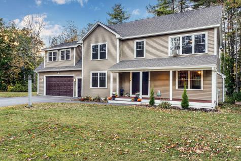 10 Rileys Way Falmouth ME 04105