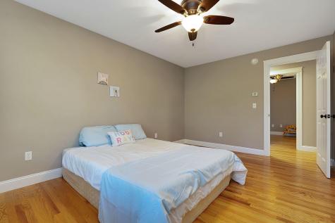 10 Rileys Way Falmouth ME 04105