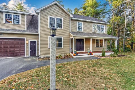 10 Rileys Way Falmouth ME 04105
