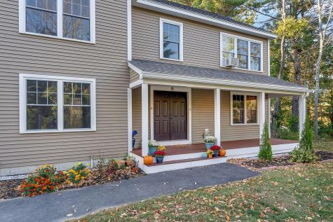 10 Rileys Way Falmouth ME 04105