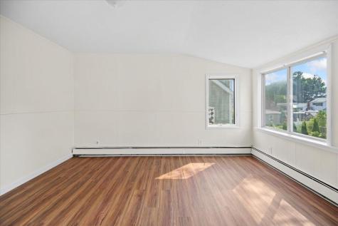 15 Jones Avenue Lewiston ME 04240