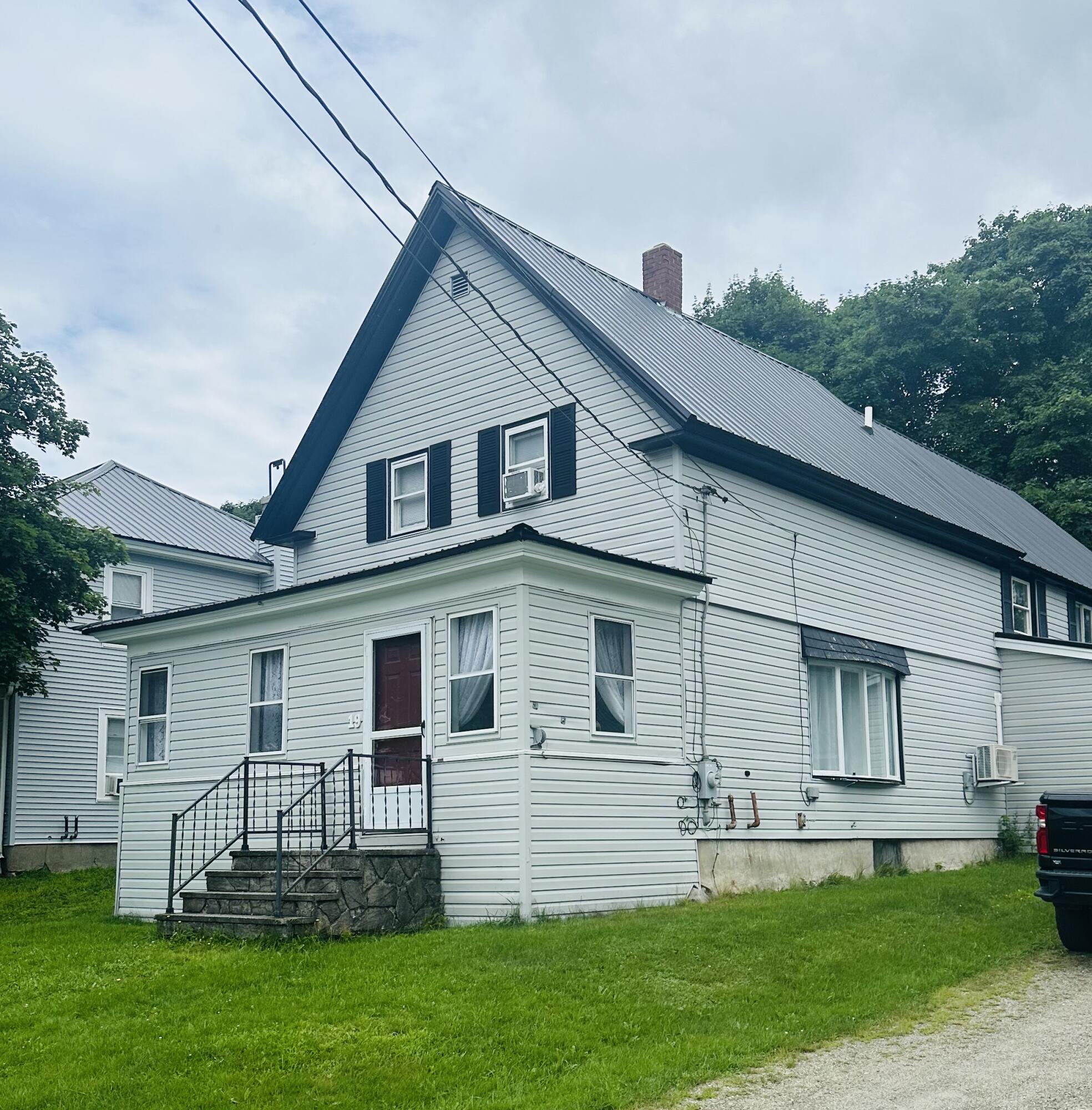 19 Pine Street East Millinocket ME 04430