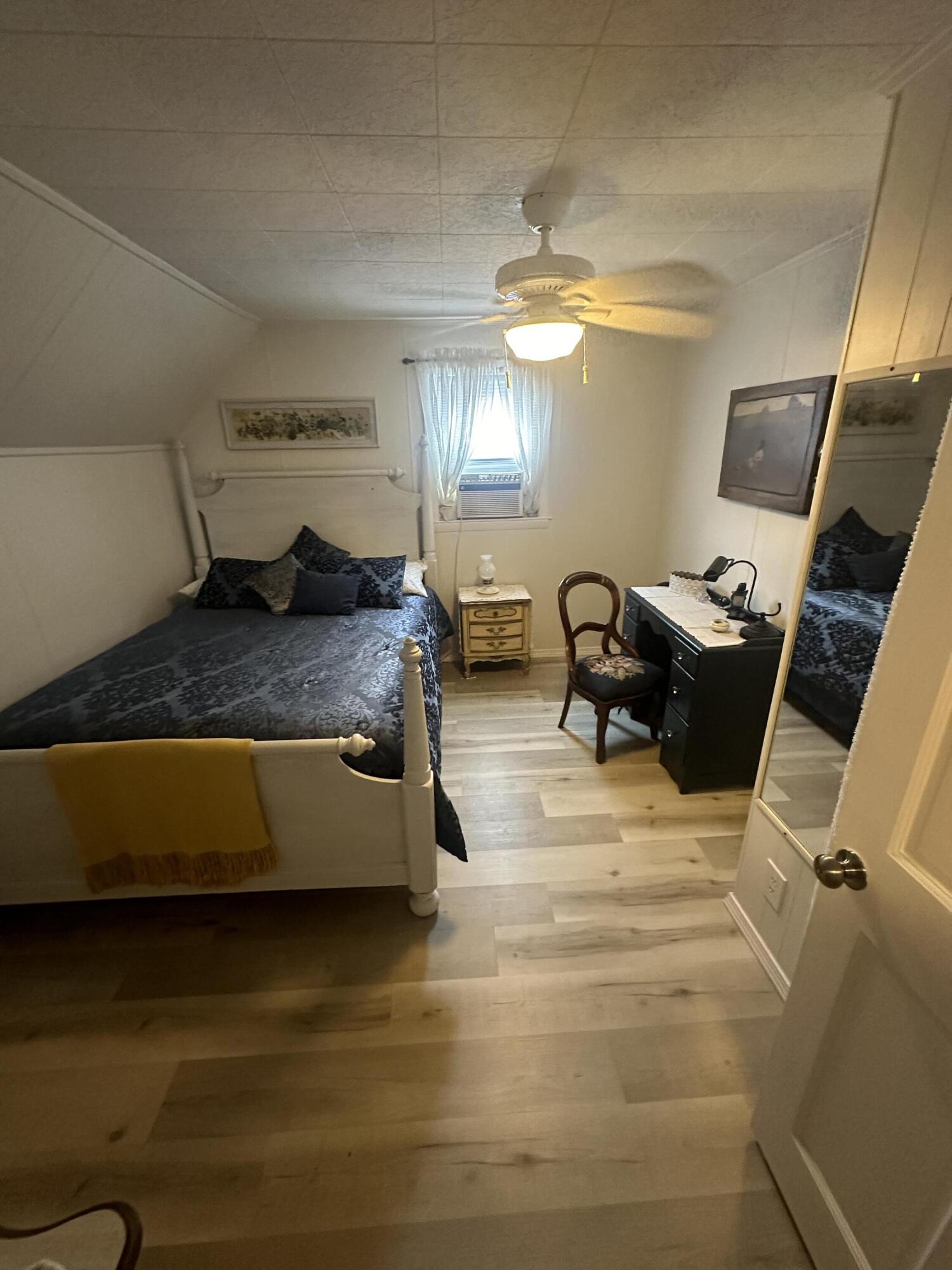 19 Pine Street East Millinocket ME 04430