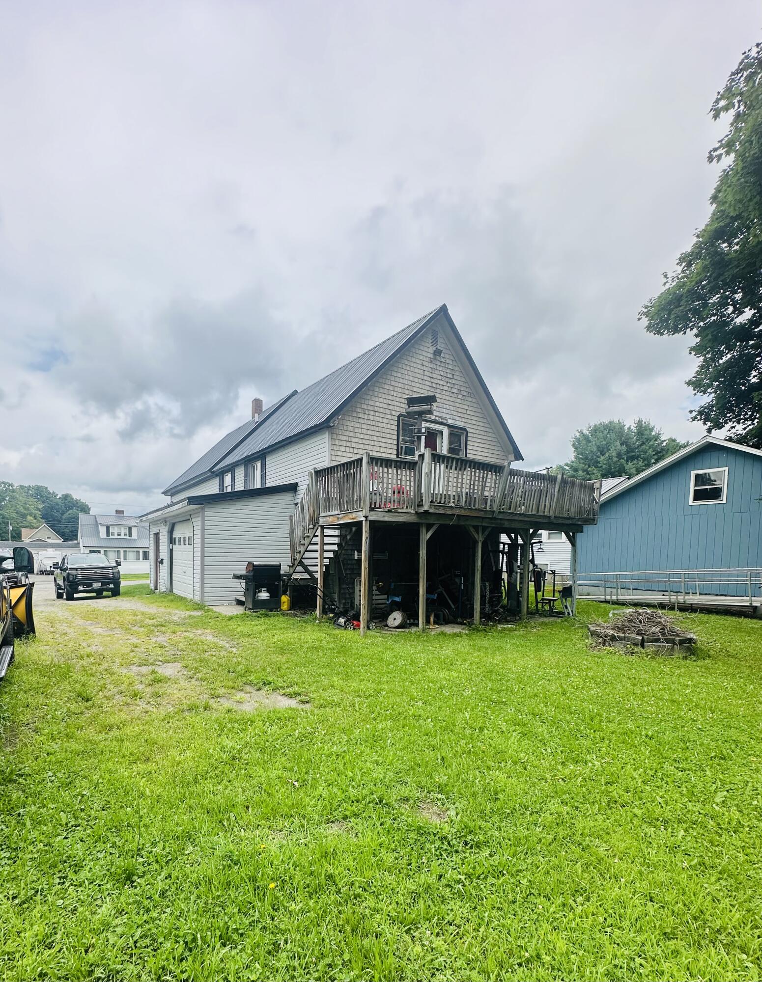 19 Pine Street East Millinocket ME 04430