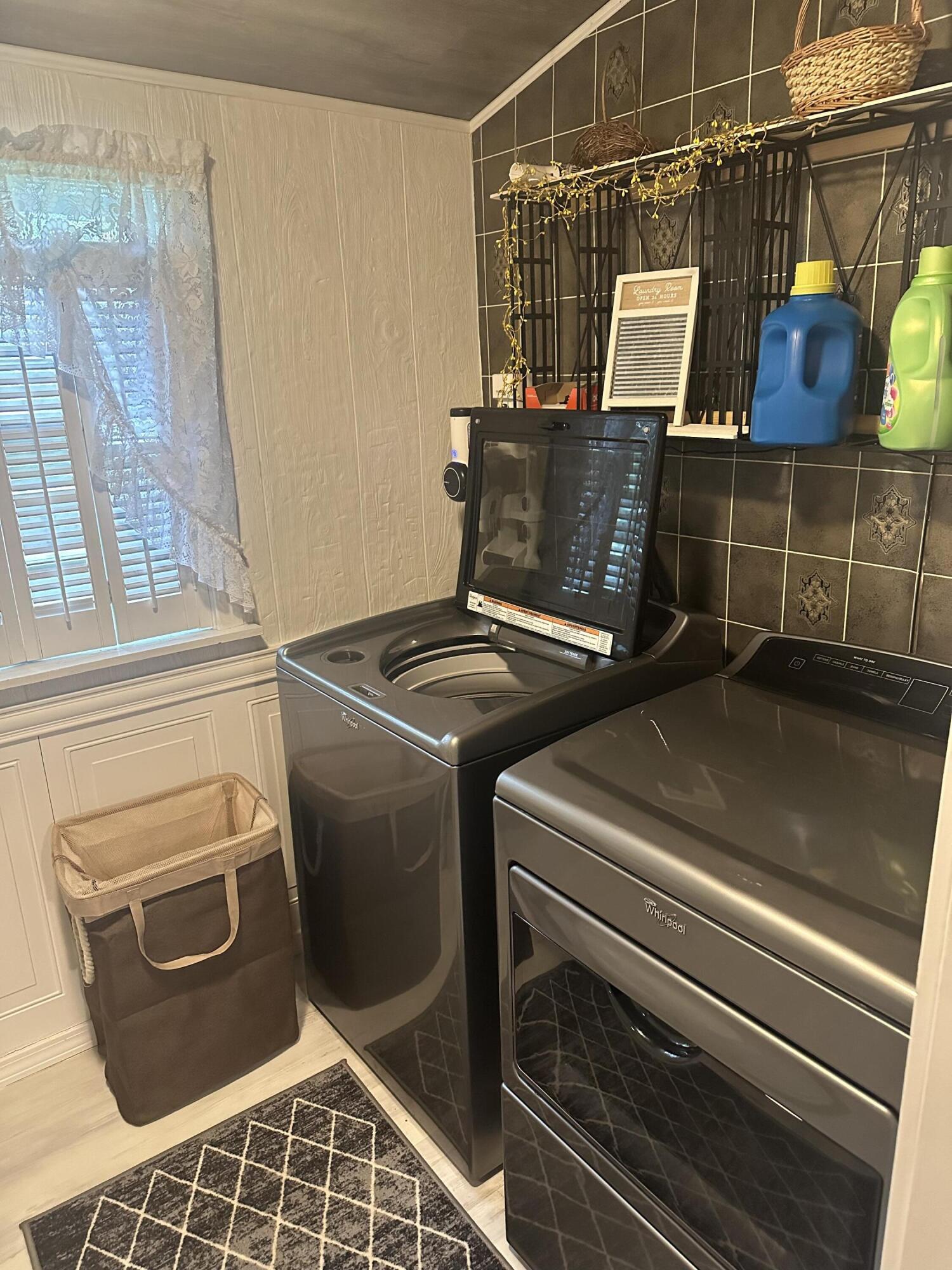 19 Pine Street East Millinocket ME 04430