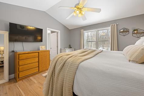 74 Victory Lane Glenburn ME 04401