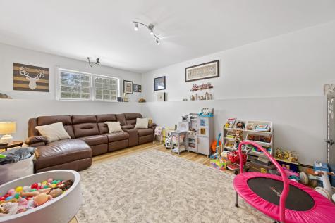 74 Victory Lane Glenburn ME 04401