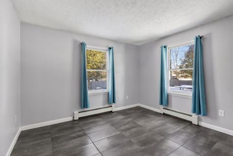 28 Hanna Drive Waterboro ME 04030