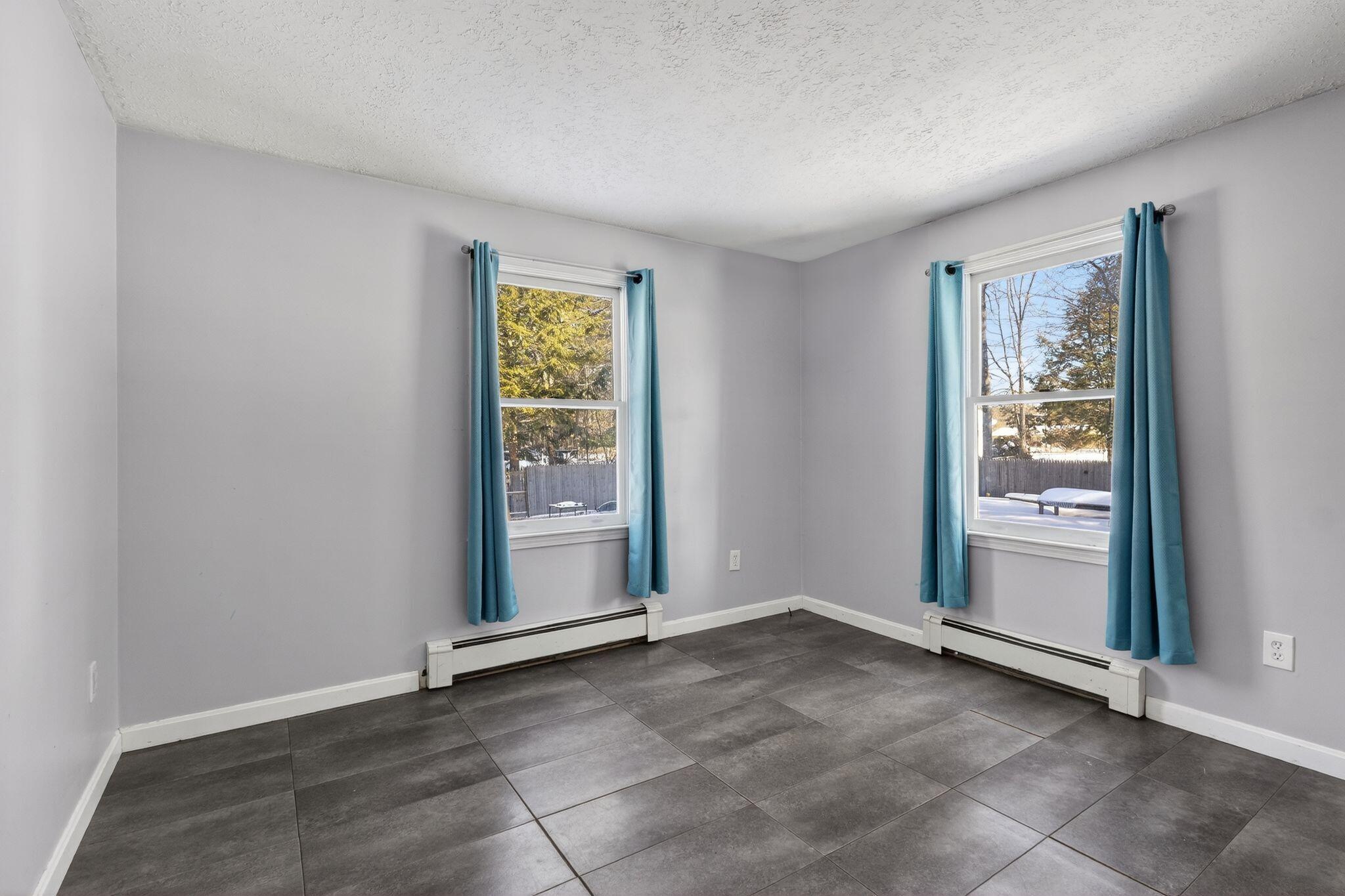 28 Hanna Drive Waterboro ME 04030