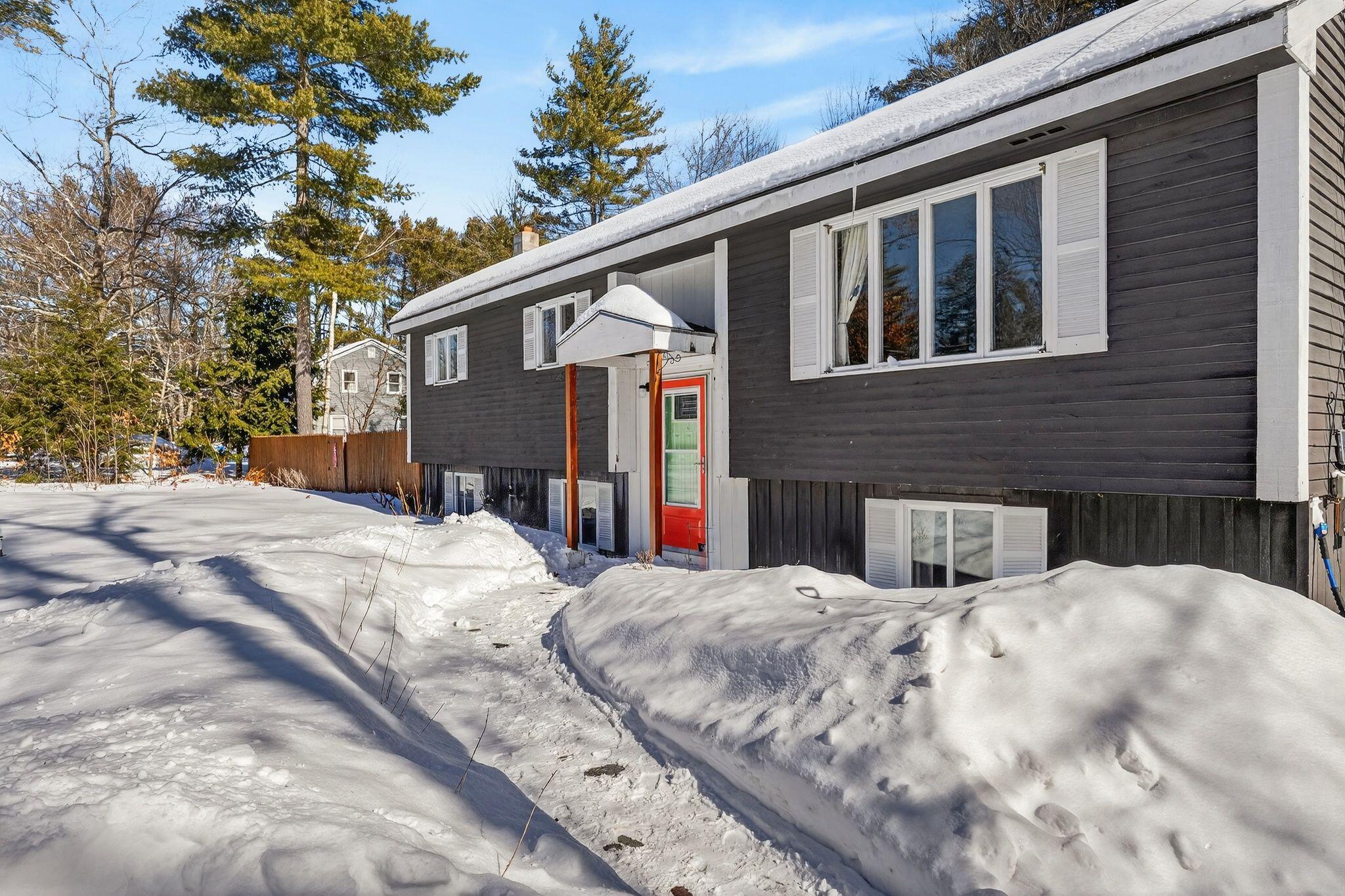 28 Hanna Drive Waterboro ME 04030