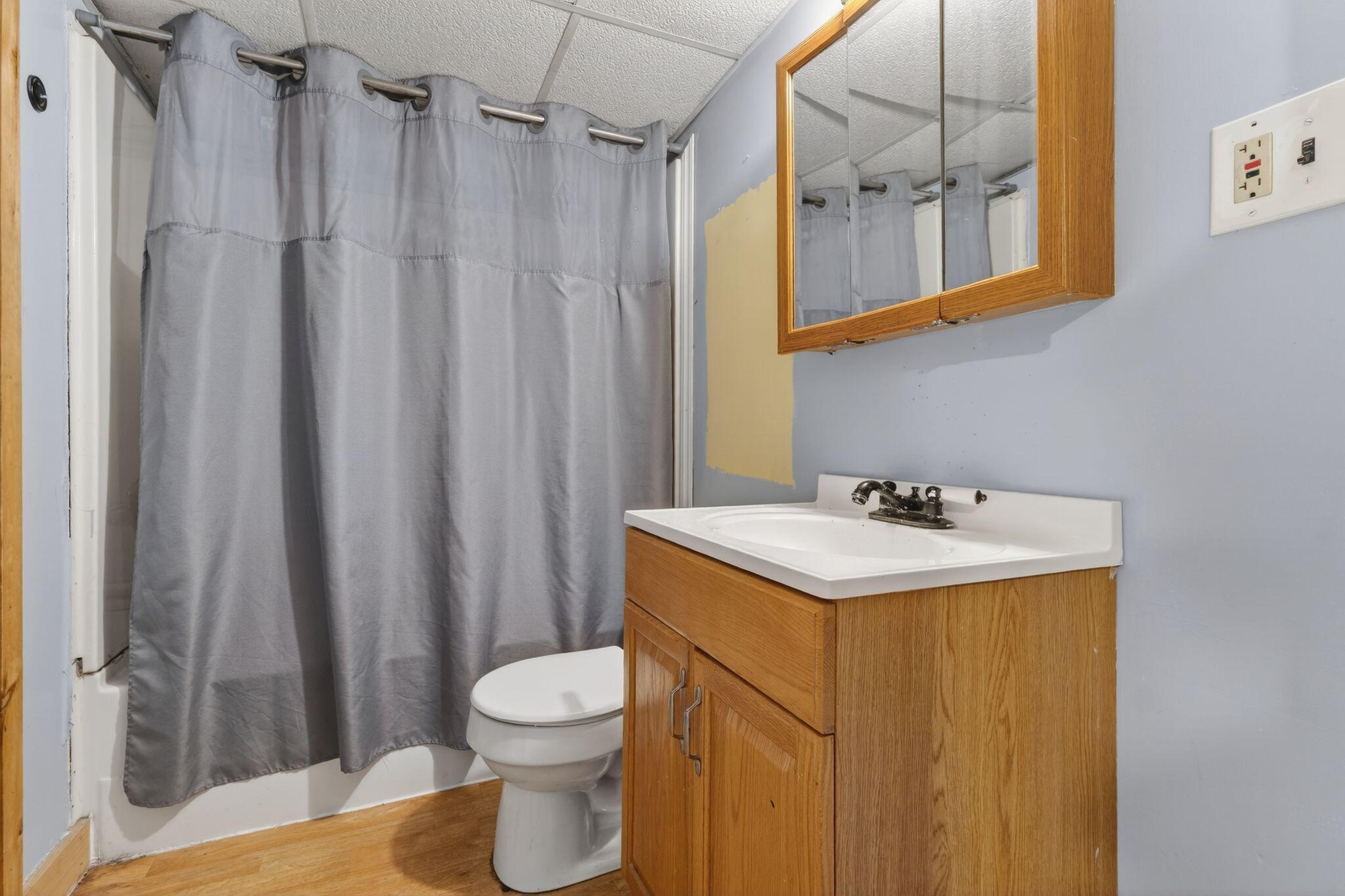 28 Hanna Drive Waterboro ME 04030