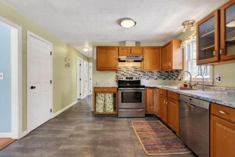 28 Hanna Drive Waterboro ME 04030